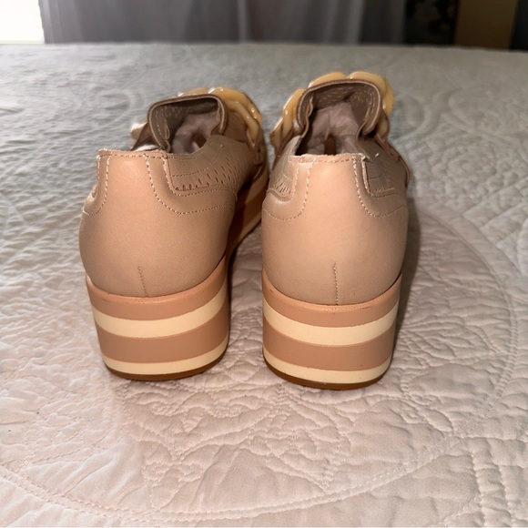 Dolce Vita Women's Jhenee Perforated Sneaker - Picture 8 of 10